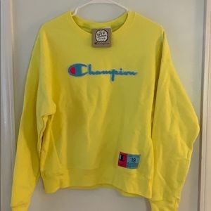 Champion Pull-over Crewneck